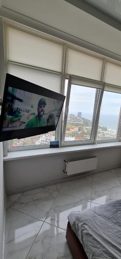 M&P Vip Appartments In Arkadia Одеса Екстериор снимка