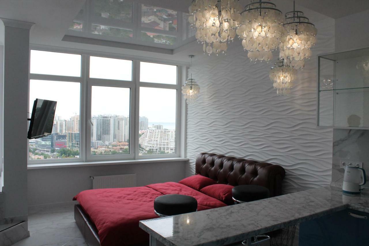 M&P Vip Appartments In Arkadia Одеса Екстериор снимка