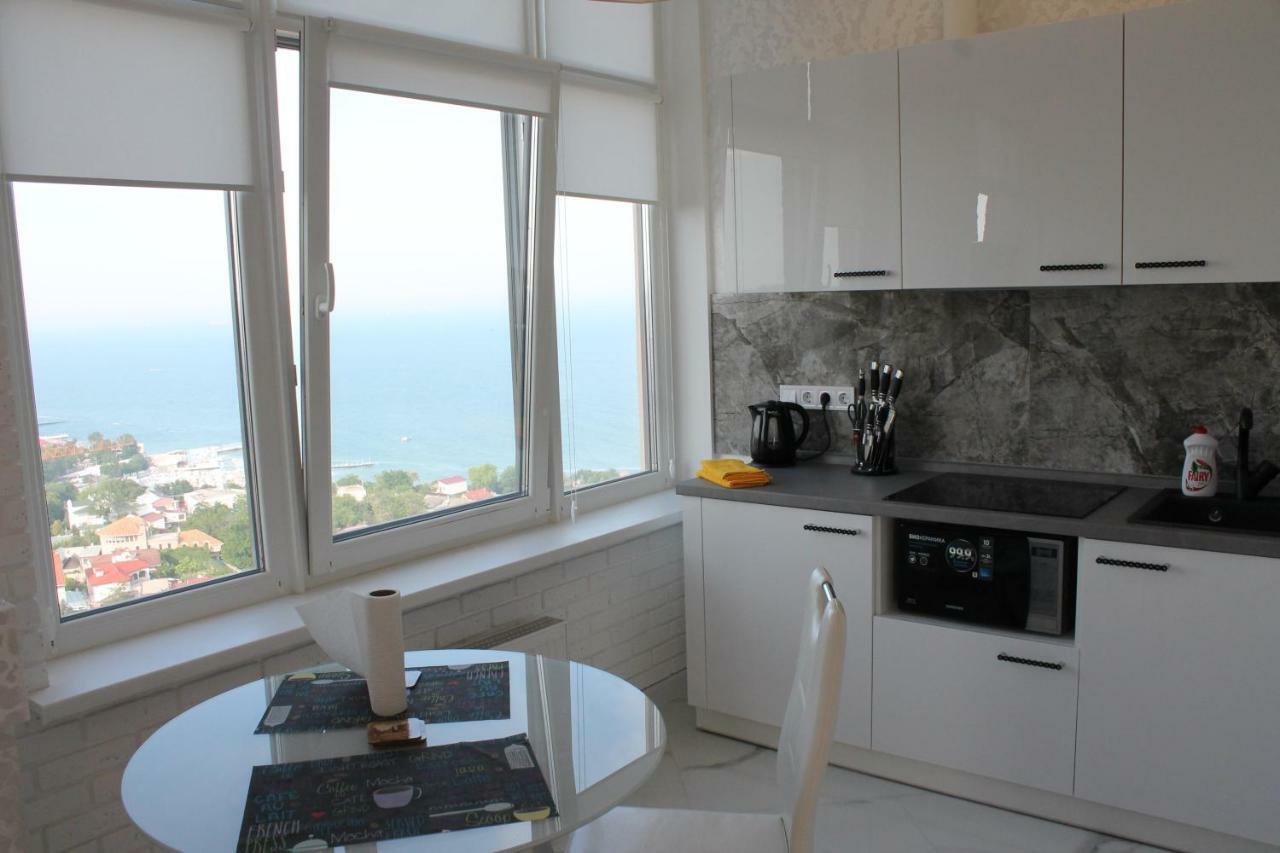 M&P Vip Appartments In Arkadia Одеса Екстериор снимка