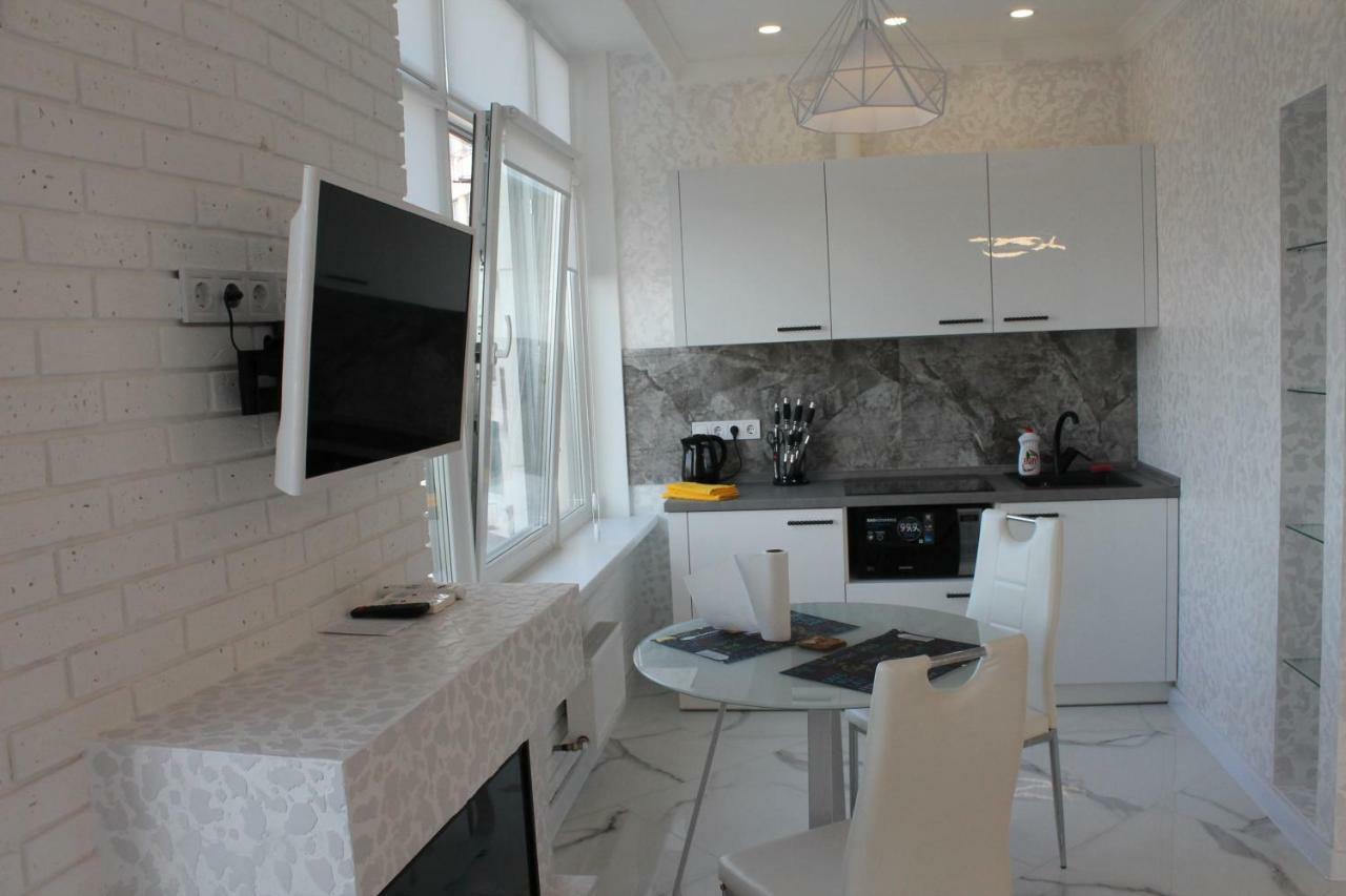 M&P Vip Appartments In Arkadia Одеса Екстериор снимка