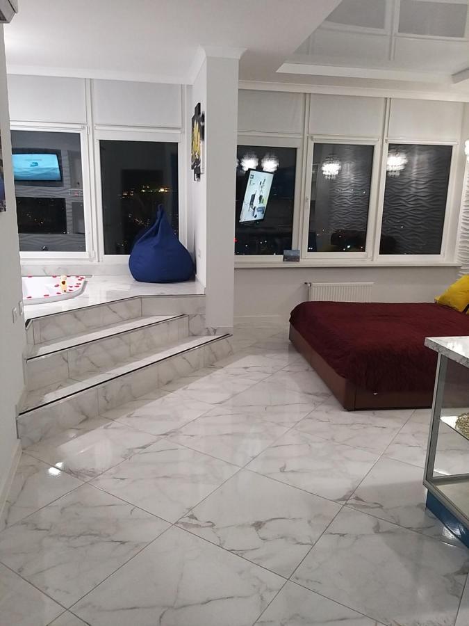 M&P Vip Appartments In Arkadia Одеса Екстериор снимка
