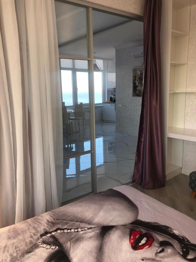 M&P Vip Appartments In Arkadia Одеса Екстериор снимка