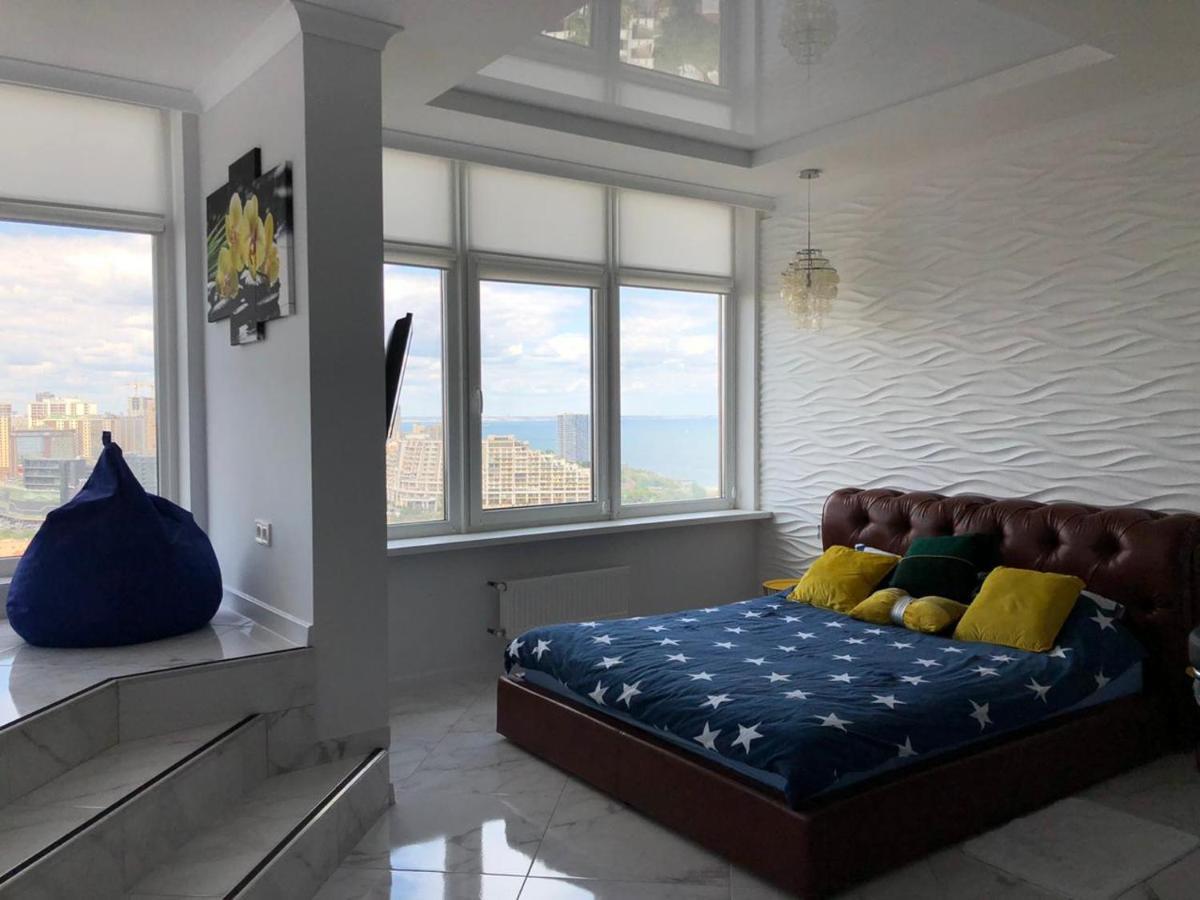 M&P Vip Appartments In Arkadia Одеса Екстериор снимка